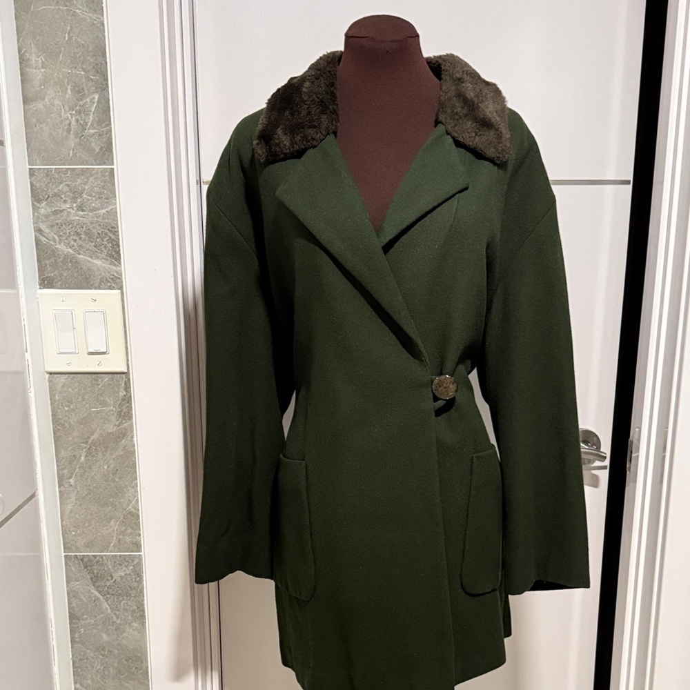 Newport News faux fur collar oversized wool blend forest green coat size 10 - Picture 11 of 11